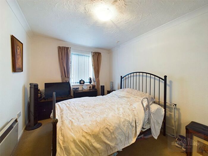 1 Bedroom Flat For Sale In Main Road, Dovercourt, Harwich, Essex, CO12