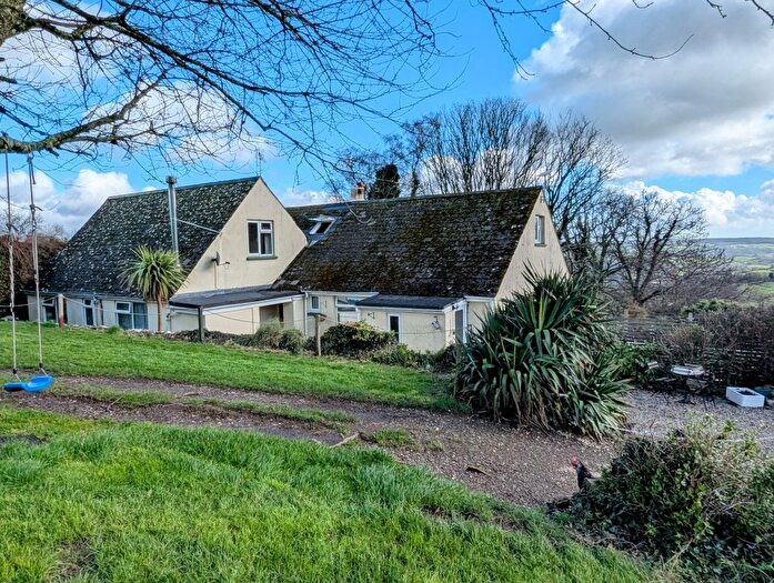 6 Bedroom Detached House For Sale In Bell Lane, Hennock, TQ13