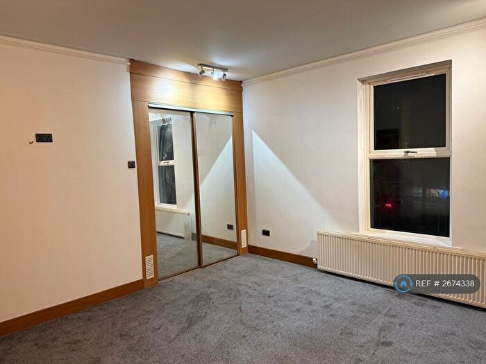 1 Bedroom Flat To Rent In Brinkburn Street, South Shields, NE34