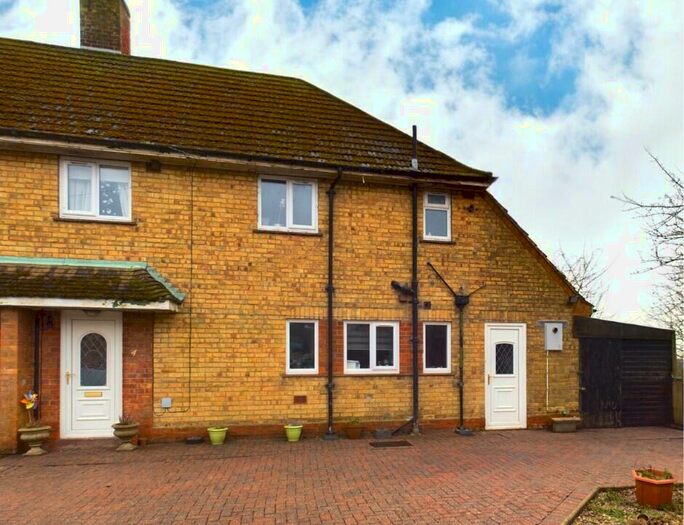 3 Bedroom Semi-Detached House For Sale In Moor Road, Walesby, LN8