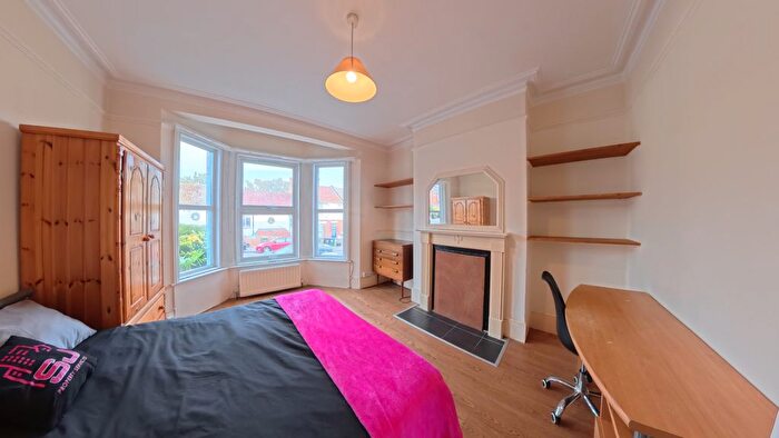 5 Bedroom Terraced House To Rent In Hollingbury Road, Brighton, BN1
