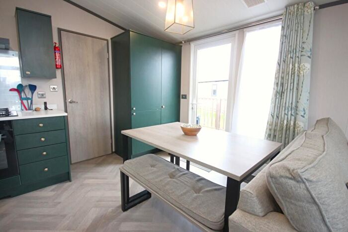 2 Bedroom Mobile/park Home For Sale In Boswinger, St. Austell, PL26