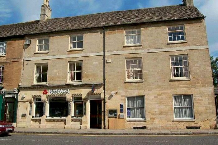 1 Bedroom Flat To Rent In Market Place, Oundle, Peterborough, PE8