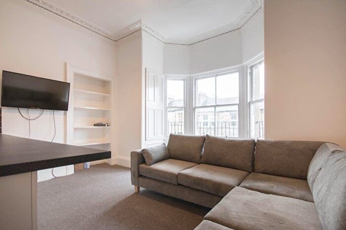 7 Bedroom Flat To Rent In L East Preston Street, Edinburgh, EH8