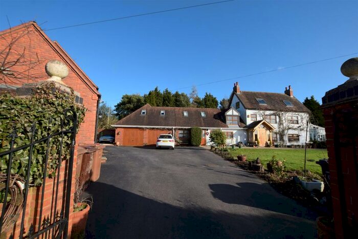 2 Bedroom Apartment To Rent In The Loft, Common Lane Corley Moor, Warwickshire, CV7