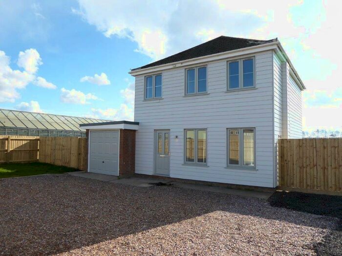 3 Bedroom Detached House To Rent In Surfleet Road, Pinchbeck, PE11