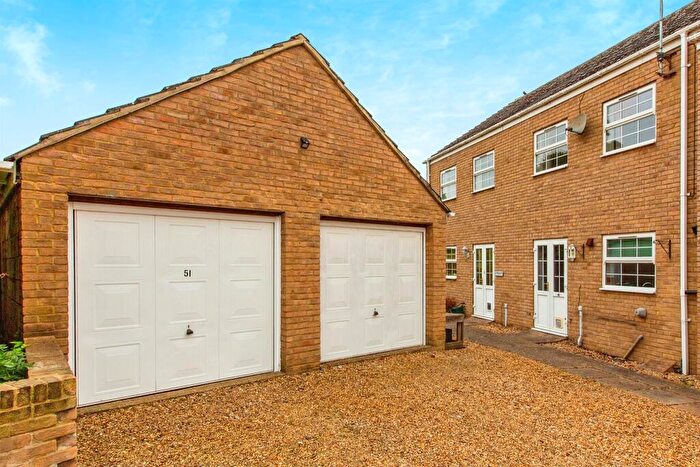 2 Bedroom House To Rent In High Street, Raunds, Wellingborough, NN9