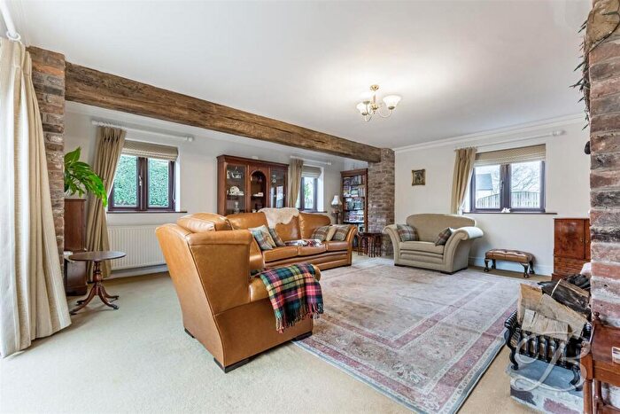 5 Bedroom Detached House For Sale In Main Street, Hayton, Retford, DN22