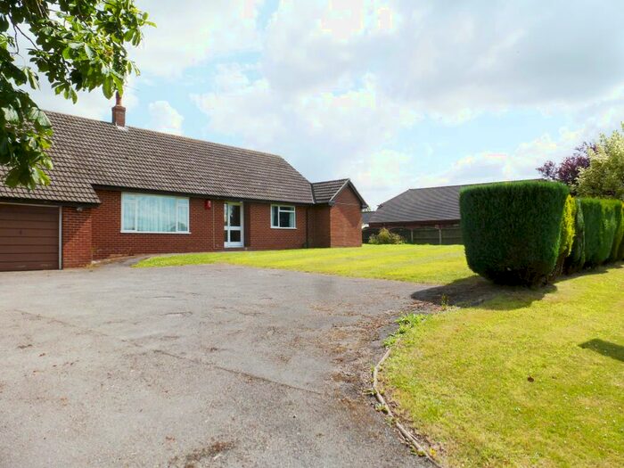 2 Bedroom Detached Bungalow To Rent In Main Road, Anslow, Burton-On-Trent, DE13