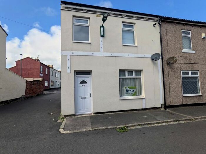 1 Bedroom Flat To Rent In Dale Street, New Marske, Redcar TS11