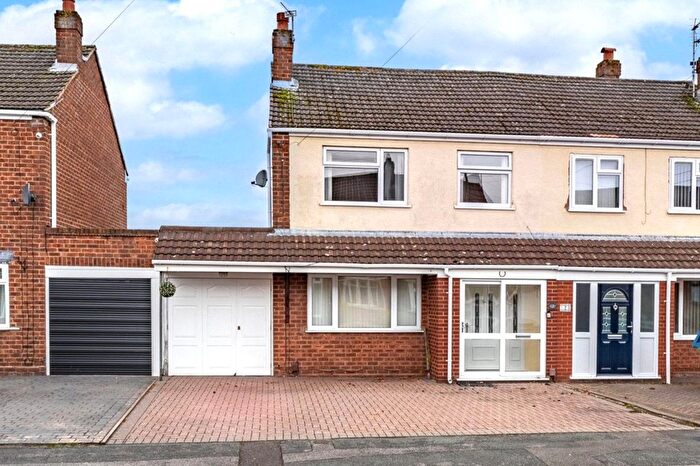 3 Bedroom Semi Detached House For Sale In Springhill Road, Wednesfield, Wolverhampton, West Midlands, WV11