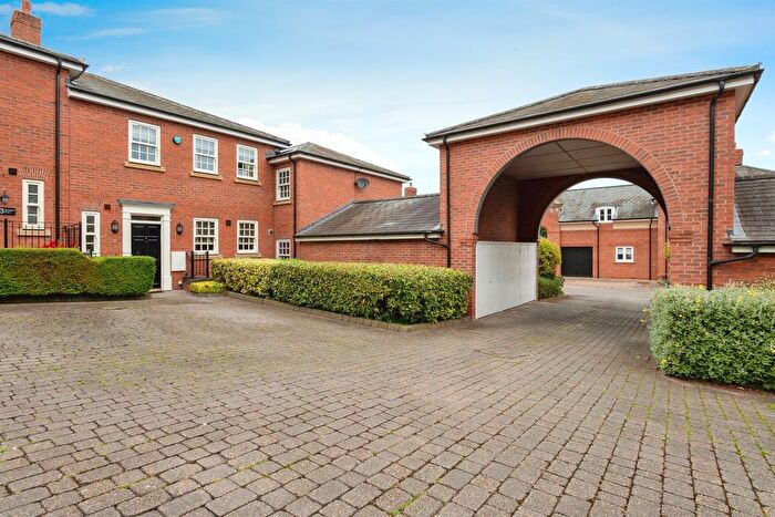3 Bedroom Property For Sale In Amphlett Court, Galton Way, Hadzor, Droitwich, WR9