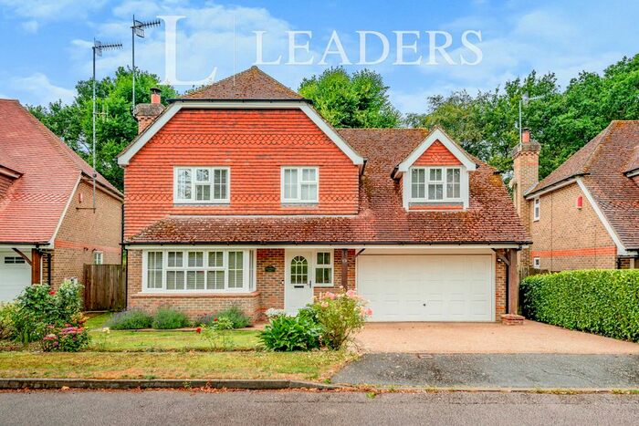 4 Bedroom Detached House To Rent In Spring Copse, Borers Arms Road, Copthorne, Crawley, RH10