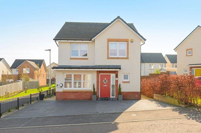 4 Bedroom Detached House For Sale In Toptowie Drive, Denny, FK6