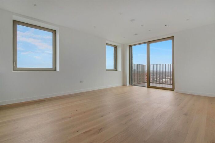 2 Bedroom Flat To Rent In Station Road, Tottenham Hale, N17