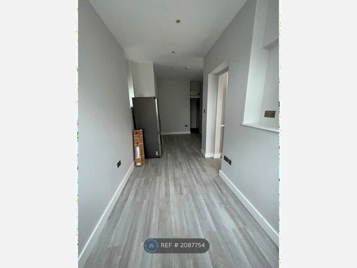 1 Bedroom Flat To Rent In East Finchley, East Finchley, N2