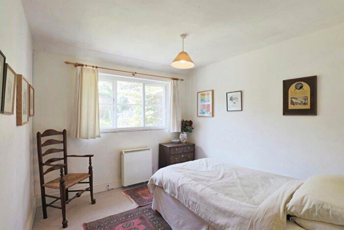 4 Bedroom Detached House For Sale In The Green, Ashorne, Warwick, CV35