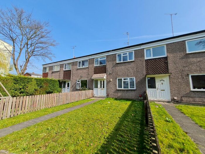 3 Bedroom Terraced House To Rent In Lanark Walk, Macclesfield, SK10