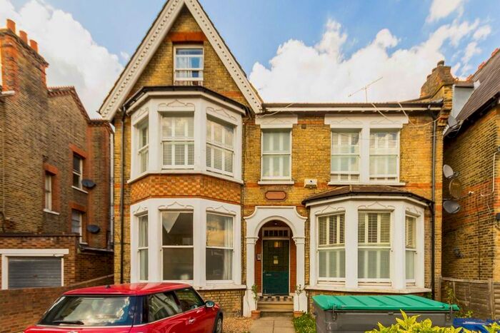 Studio To Rent In Creffield Road, London, W5