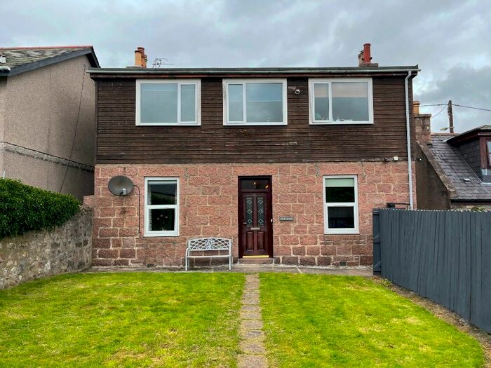 2 Bedroom Flat To Rent In Wellbank, Woodside Terrace, Banchory, Aberdeenshire, AB31