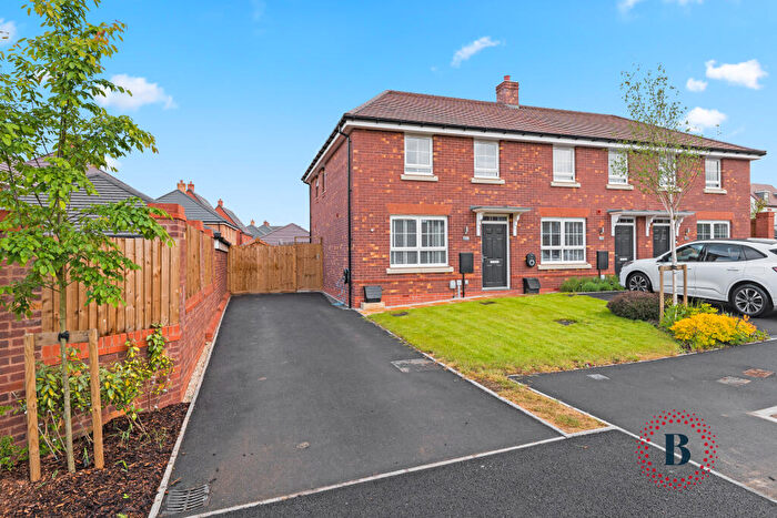 3 Bedroom Semi-Detached House To Rent In Logan Walk, Upper Lighthorne, Warwickshire, CV33