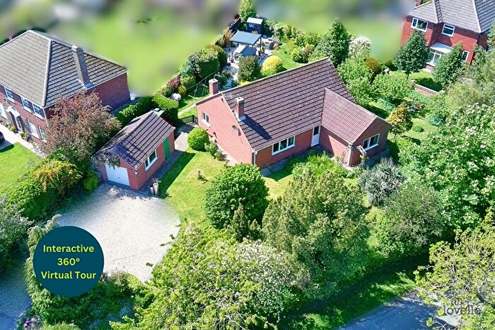 3 Bedroom Detached Bungalow For Sale In Church Side, Goxhill, DN19