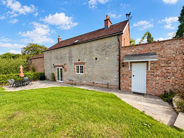 3 Bedroom Cottage To Rent In Grooms Cottage, Westbury-On-Severn, GL14