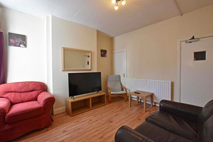 1 Bedroom House To Rent In Radford Boulevard, Nottingham, NG7