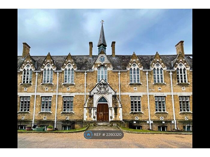 1 Bedroom Maisonette To Rent In Old School Court, London, N17