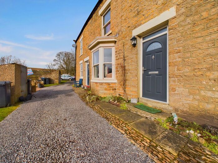 2 Bedroom Terraced House For Sale In South View, Wearhead, DL13