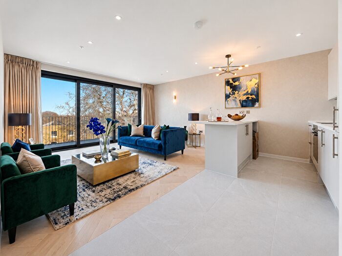 3 Bedroom Flat For Sale In Shoreditch, E2