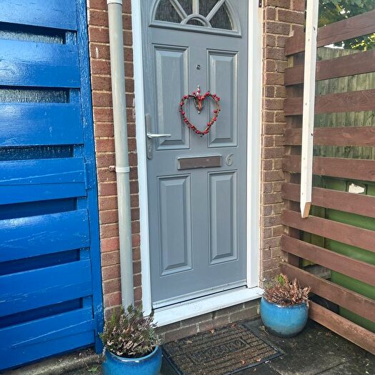 1 Bedroom Maisonette For Sale In School Croft, Beausale, Warwick, CV35