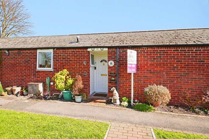 2 Bedroom Terraced Bungalow For Sale In Dibleys, Blewbury, Didcot, OX11
