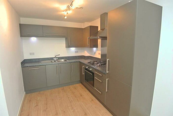 1 Bedroom Apartment To Rent In Addlestone, KT15