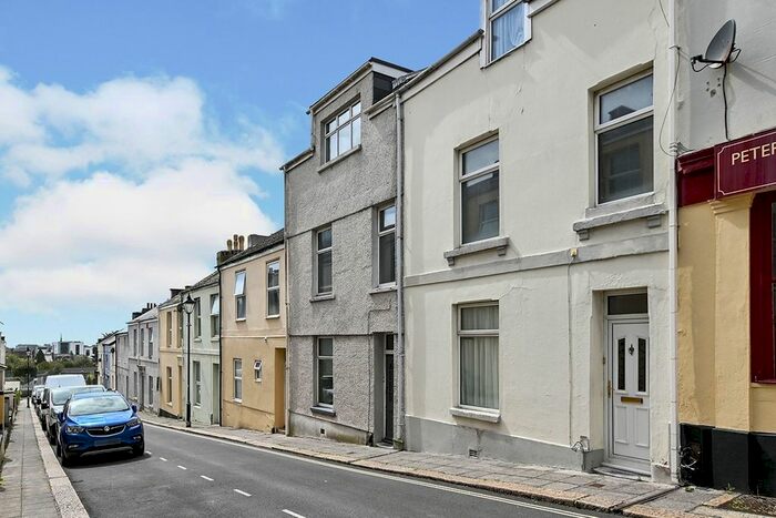 3 Bedroom Flat To Rent In Waterloo Street, Plymouth, PL4