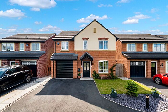 4 Bedroom Detached House For Sale In Briscoe Close, Leigh, WN7