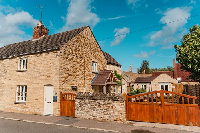 4 Bedroom House For Sale In High Street, Morcott, LE15