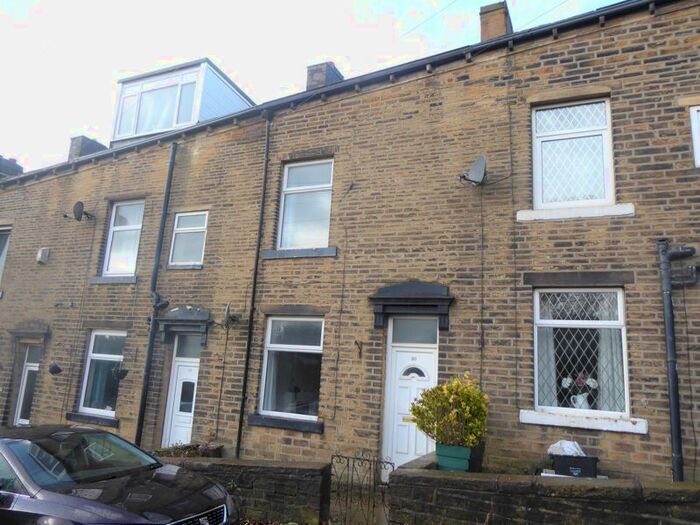 2 Bedroom Terraced House To Rent In Warley Grove, Halifax, HX2