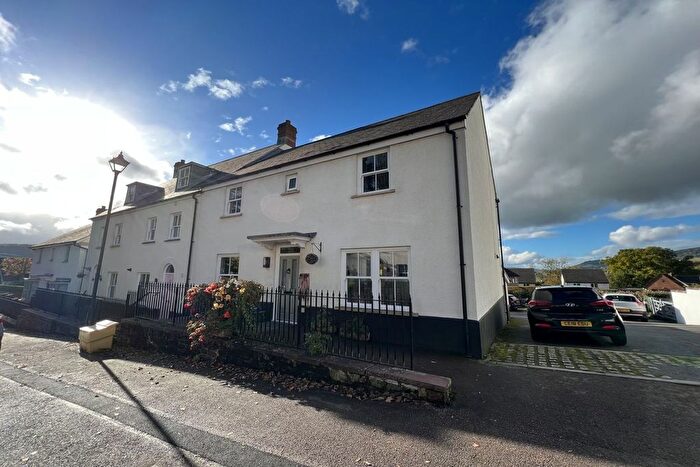 4 Bedroom Detached House To Rent In Maes Y Llarwydd, Abergavenny, NP7