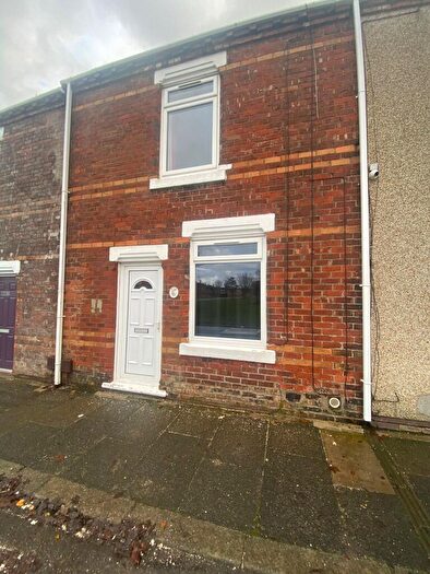 2 Bedroom Terraced House To Rent In Victoria Street, DH6