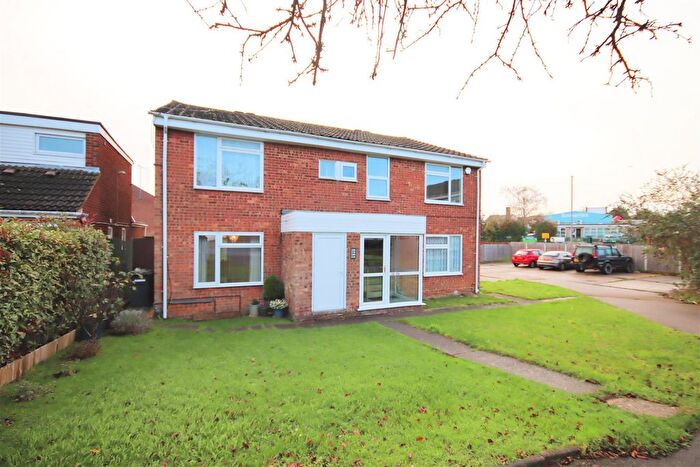 1 Bedroom Flat To Rent In Seaford Close, Luton, LU2