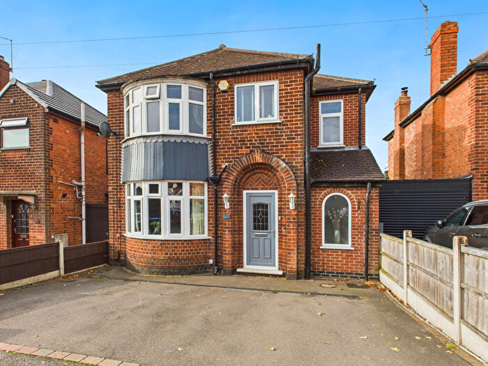 4 Bedroom Detached House For Sale In Woodthorne Avenue, Shelton Lock, DE24