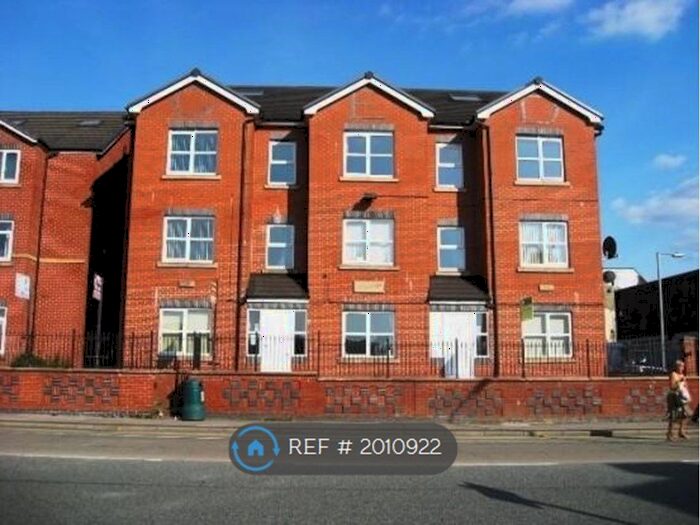 1 Bedroom Flat To Rent In Powell House, Bury, BL9