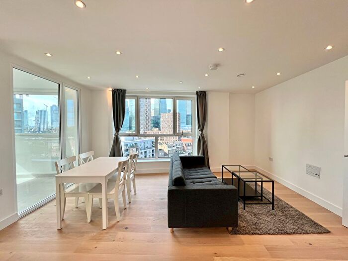 2 Bedroom Flat To Rent In Escapade Place, London, E14