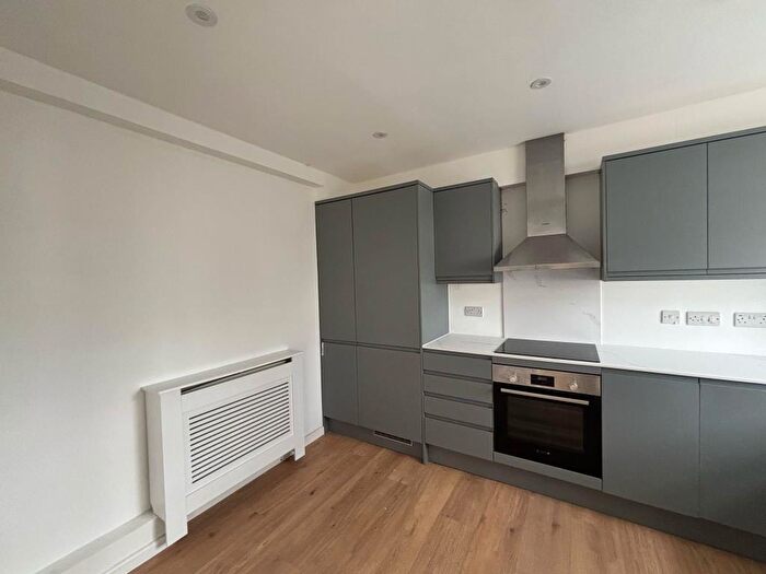 2 Bedroom Maisonette To Rent In Mill Street, Eynsham, OX29