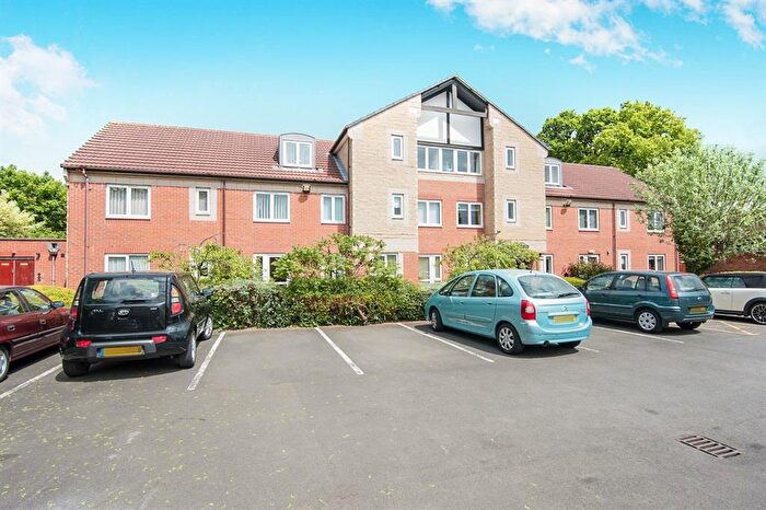 1 Bedroom Apartment To Rent In Old Lode Lane, Solihull, B92