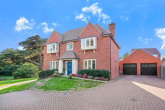 4 Bedroom Detached House For Sale In Bowlby Hill, Harlow, CM20
