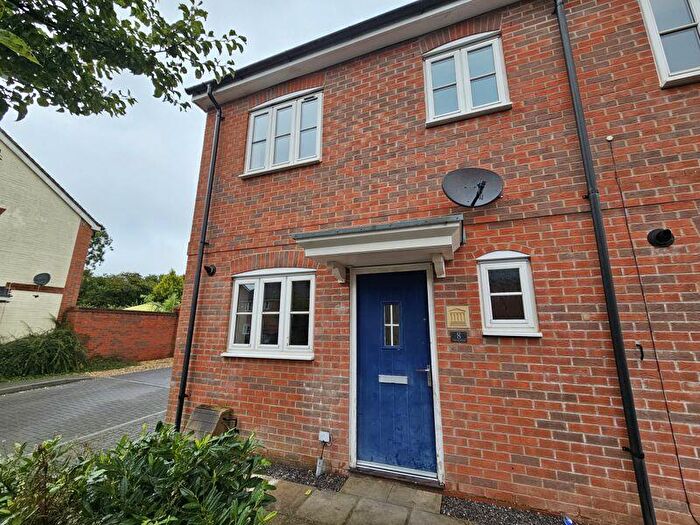 2 Bedroom End Of Terrace House To Rent In Anstee Road, Shaftesbury, SP7