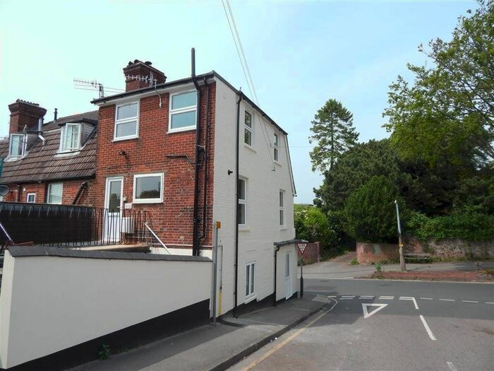 2 Bedroom Flat To Rent In Milford Hill, Salisbury, SP1