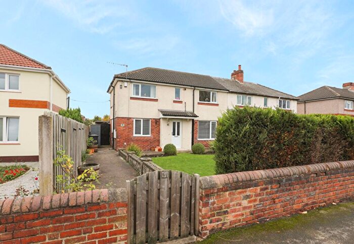 3 Bedroom Semi Detached House For Sale In Katherine Road, Thurcroft, S66